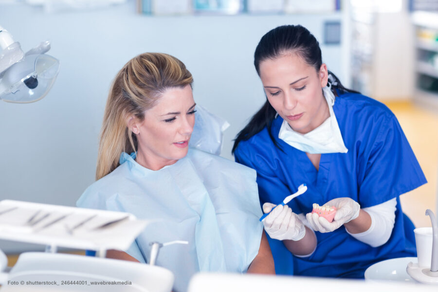 Was lernt ein*e Dentalhygieniker*in?
